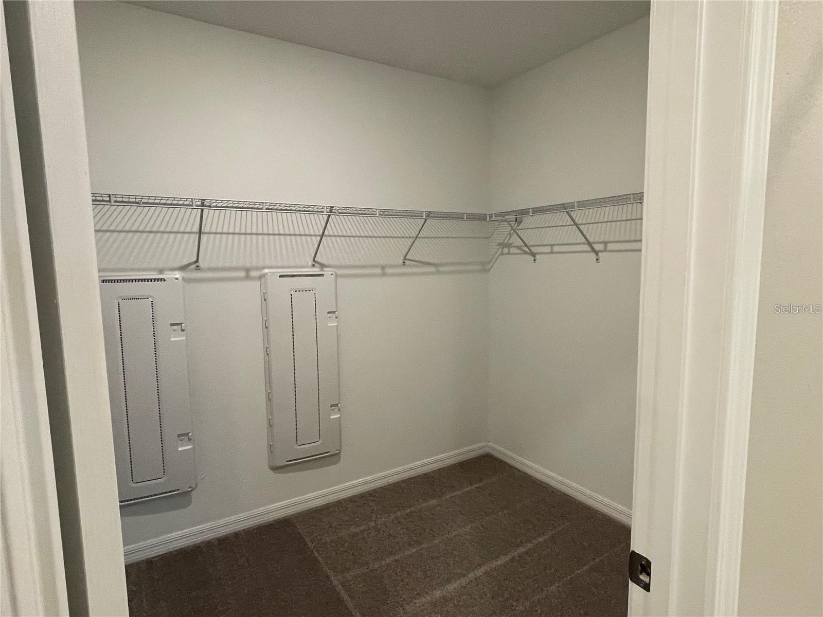 EPPERSON ESTATES - Residential Lease