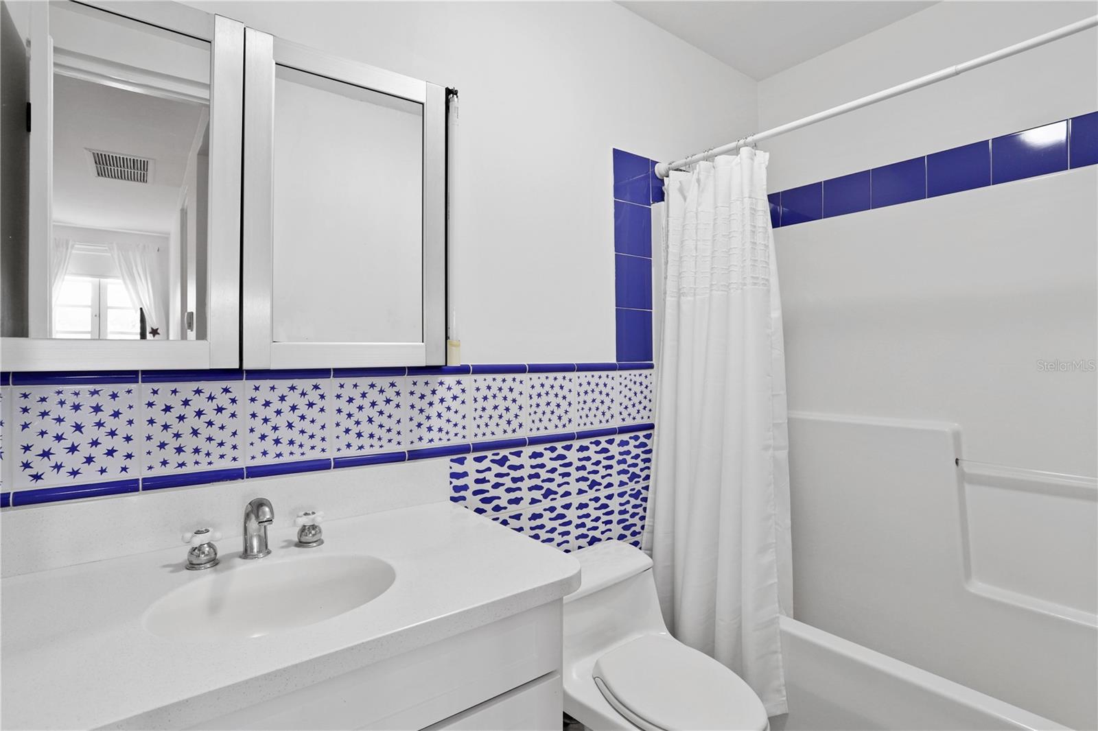 GARDEN HILLS - Residential