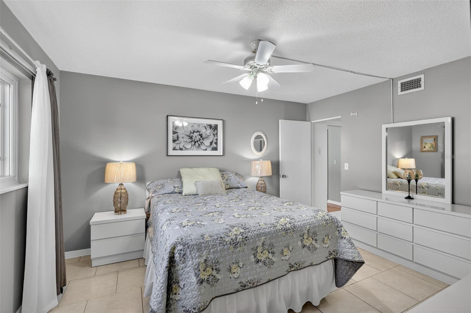 STRATHMORE VILLA STH I - Residential