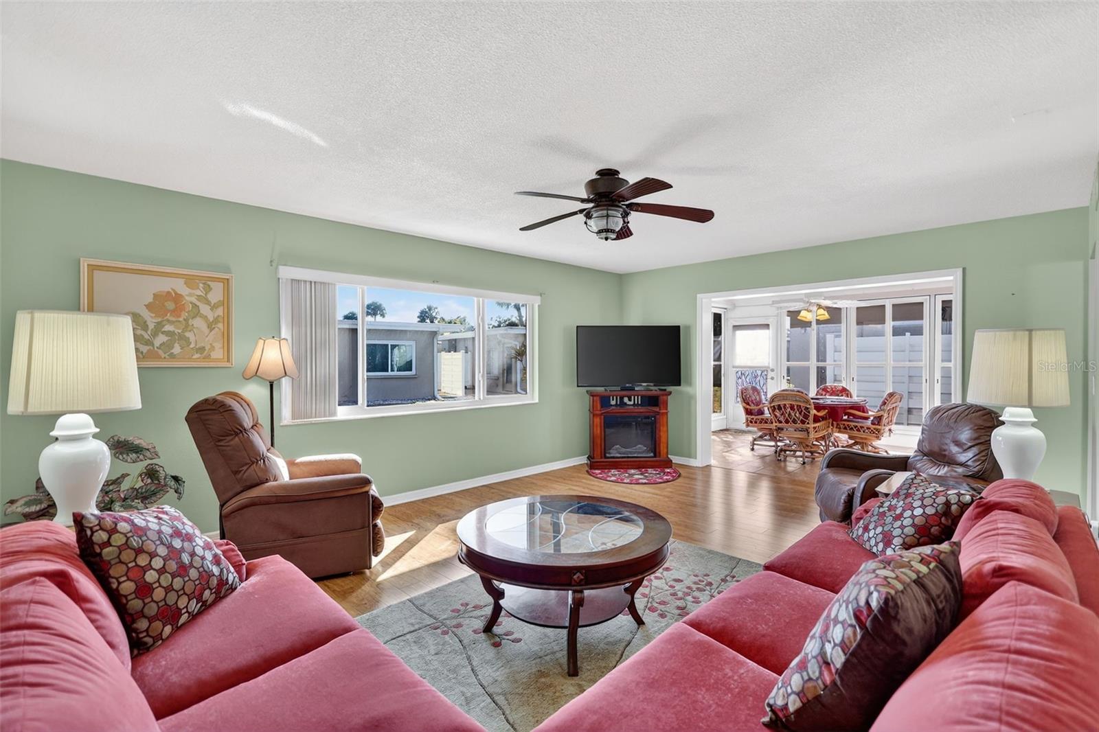 STRATHMORE VILLA STH I - Residential