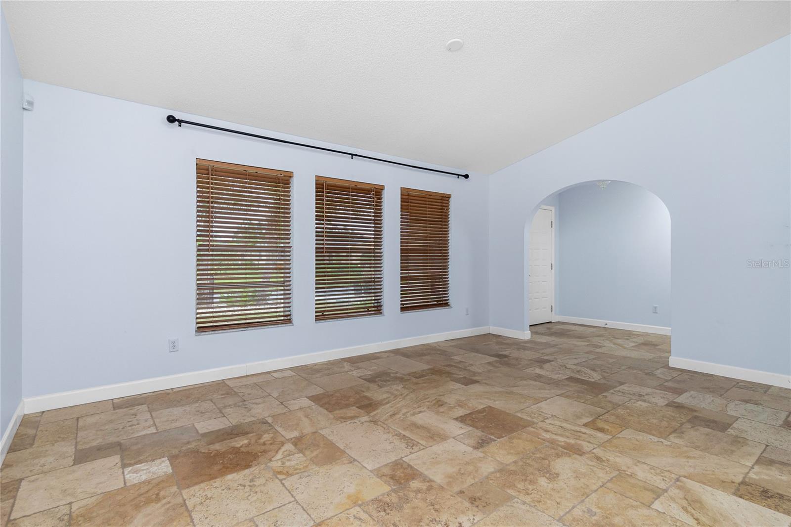 1155 OSCEOLA BOULEVARD
