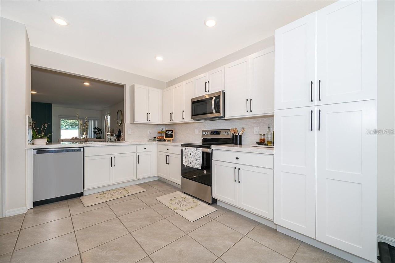 LAKE GLEASON RESERVE - Residential Lease