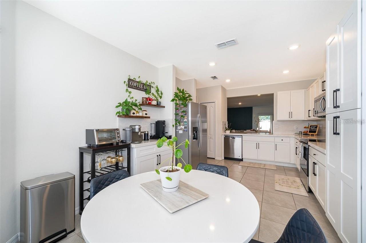 LAKE GLEASON RESERVE - Residential Lease