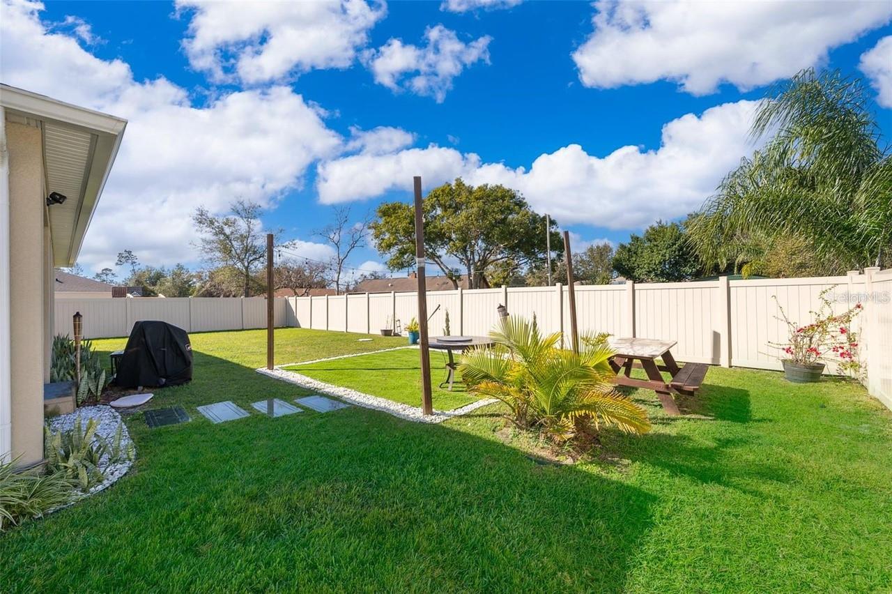 LAKE GLEASON RESERVE - Residential Lease
