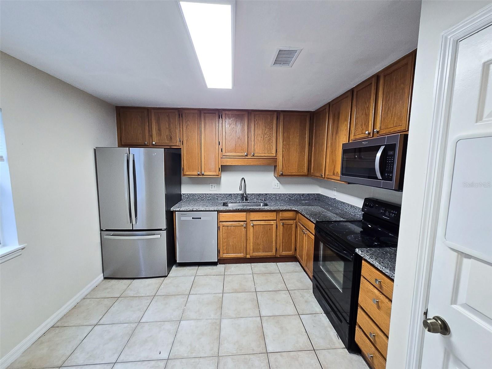 8105 OLYMPIA CT