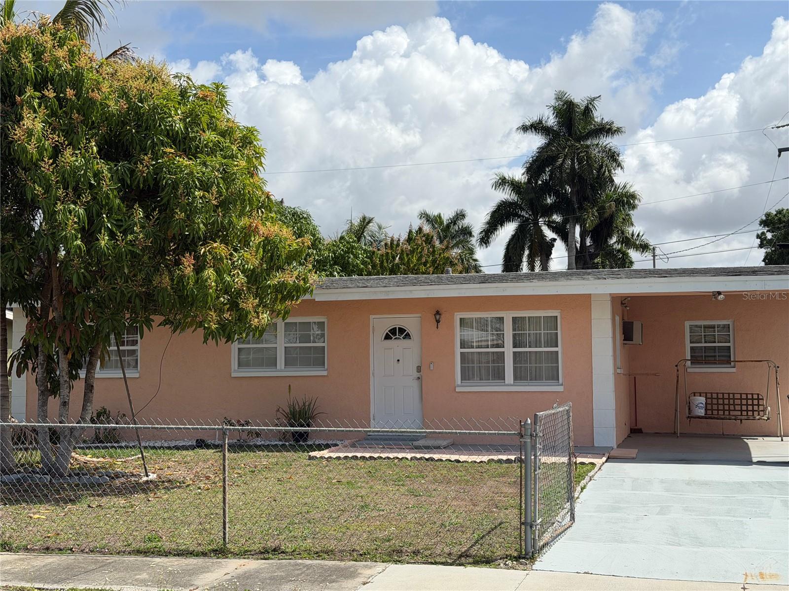 ARLINGTON - Residential