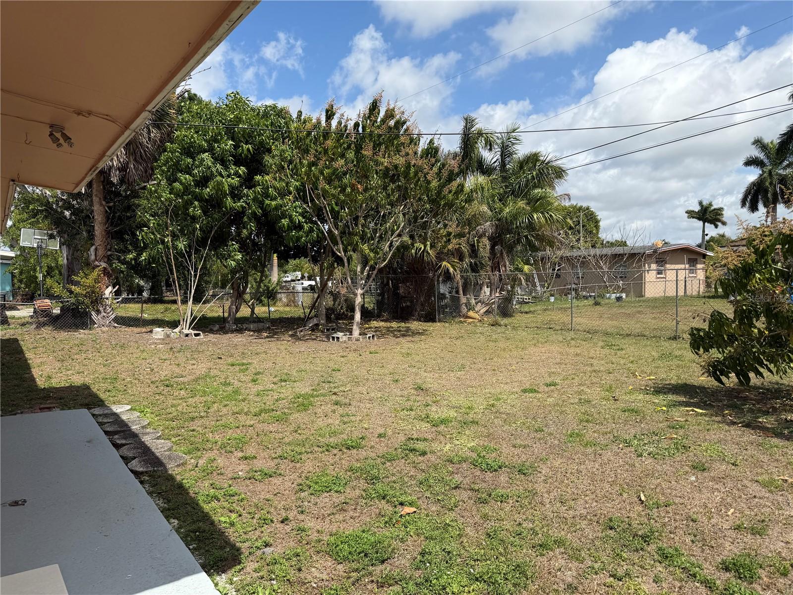 ARLINGTON - Residential