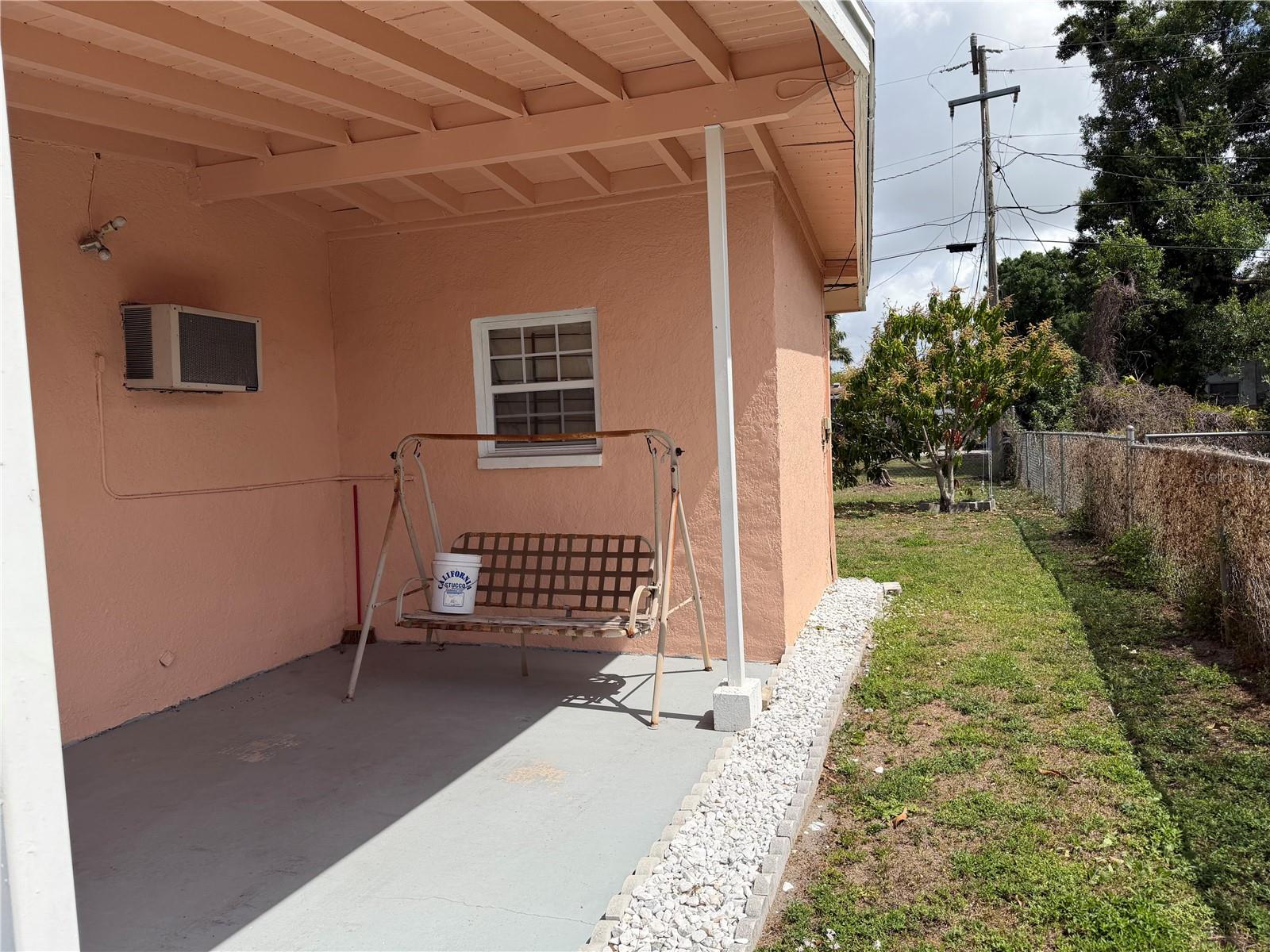 ARLINGTON - Residential