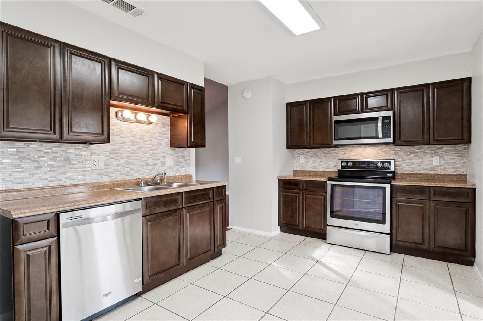 WINDTREE WEST - Residential