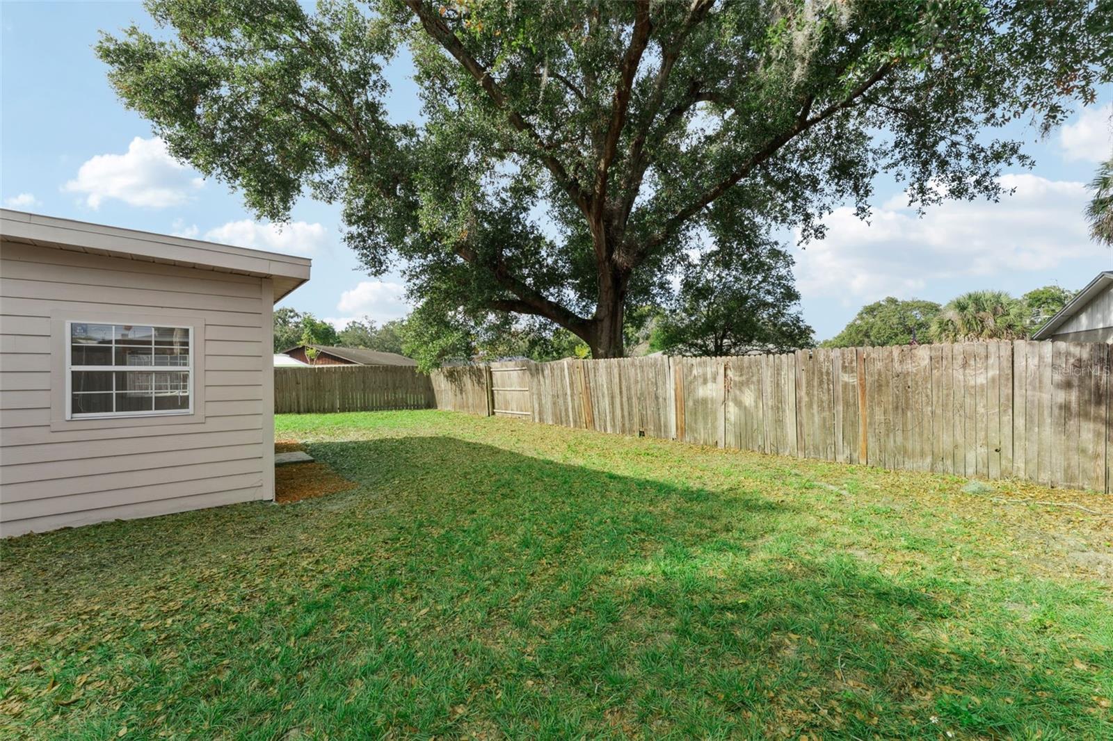 WINDTREE WEST - Residential