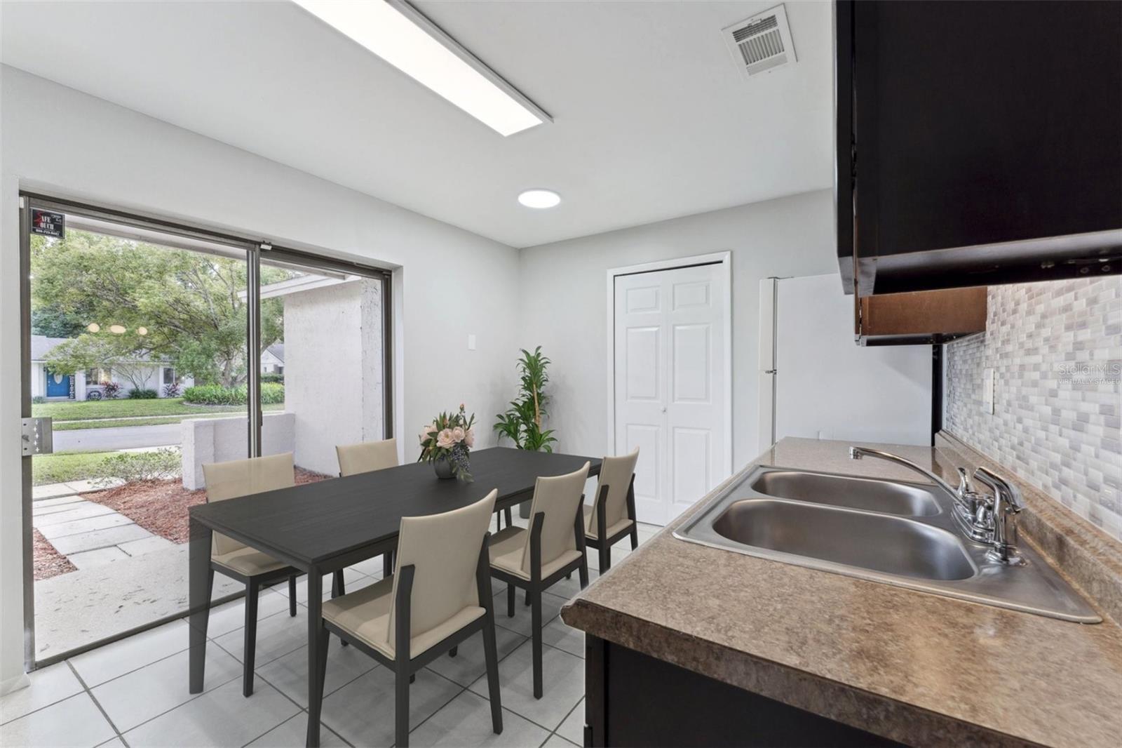 WINDTREE WEST - Residential