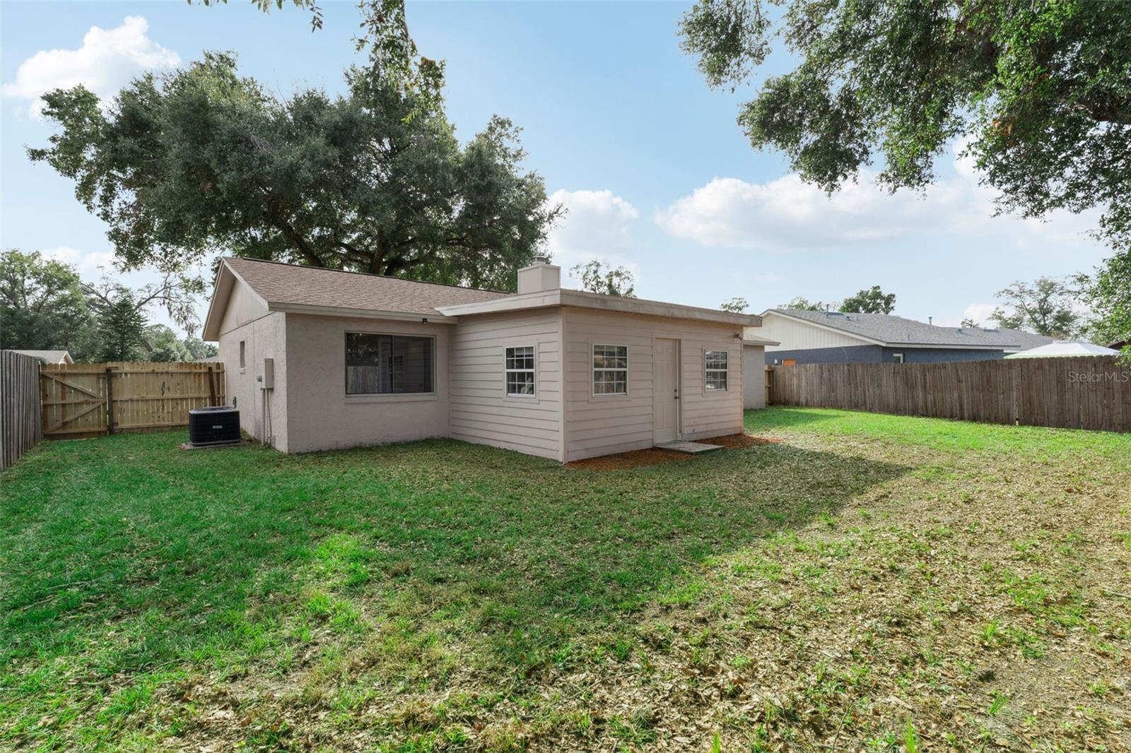 WINDTREE WEST - Residential