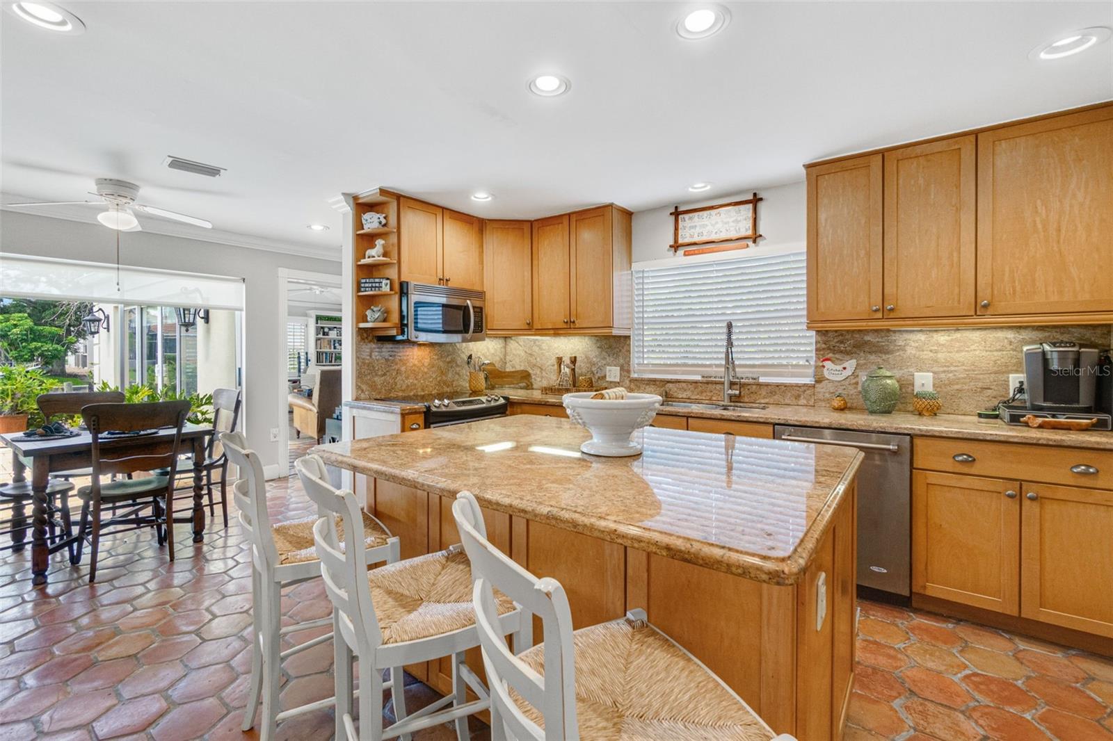 BIRD KEY SUB - Residential Lease