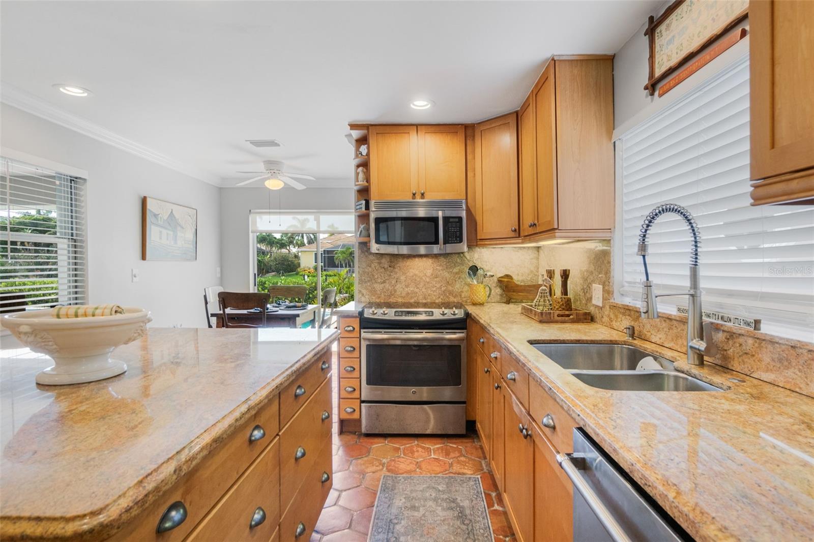 BIRD KEY SUB - Residential Lease