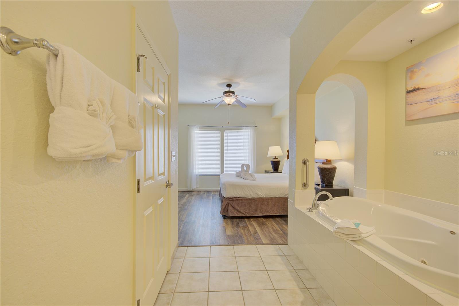 LAKE BUENA VISTA RESIDENCE VILLAGE 2 - Residential