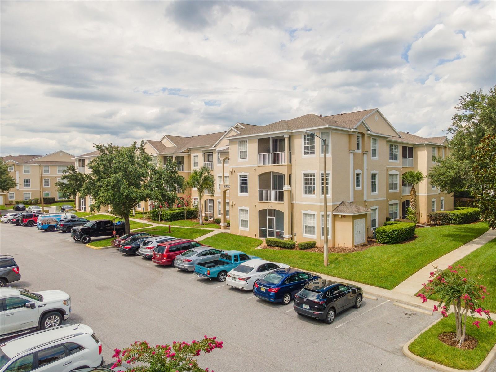 2301 BUTTERFLY PALM WAY 203