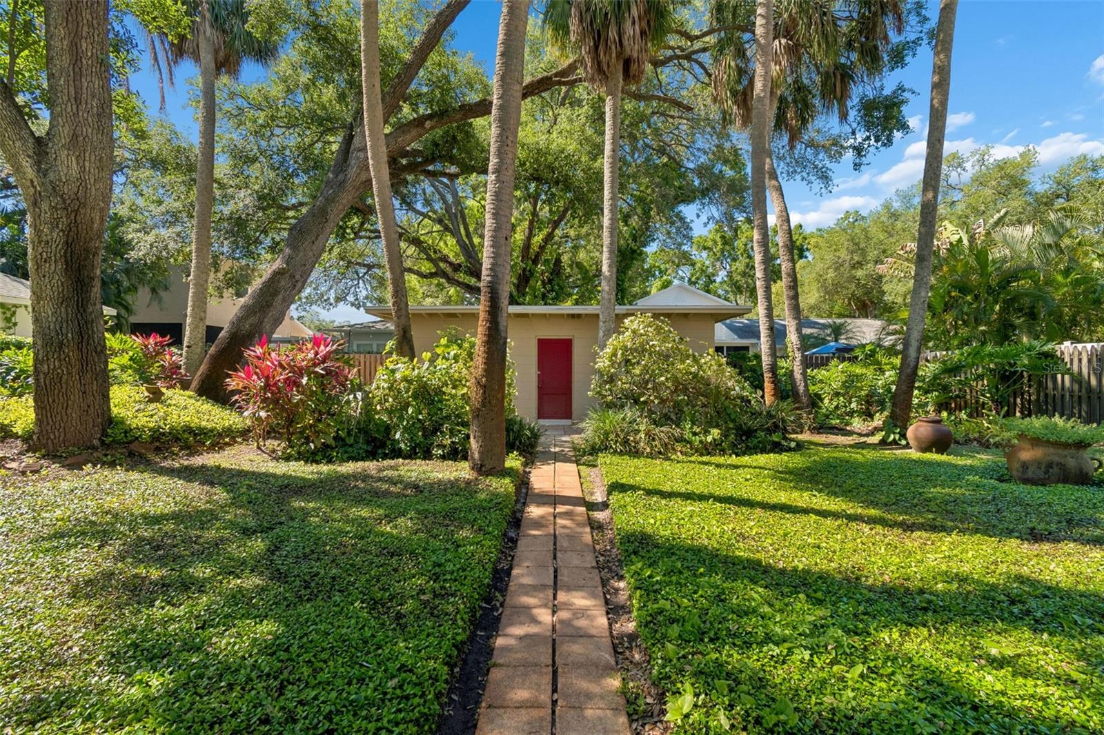 SUNSET PARK AREA - Residential