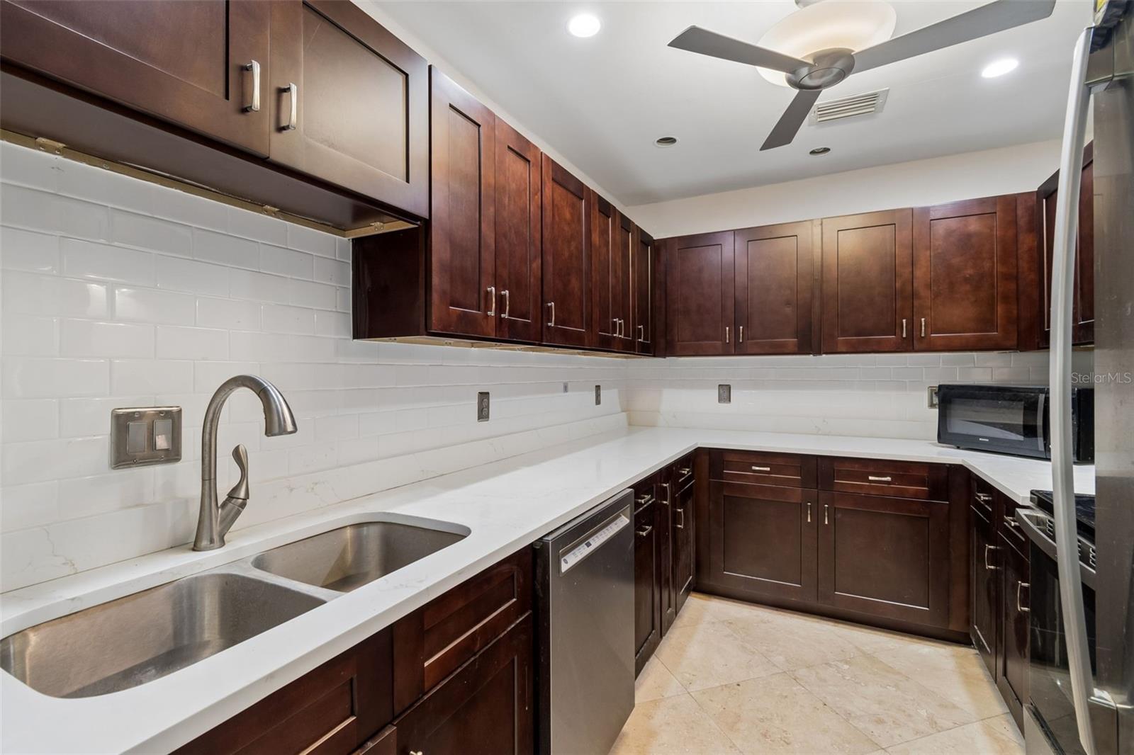 SUNSET PARK AREA - Residential