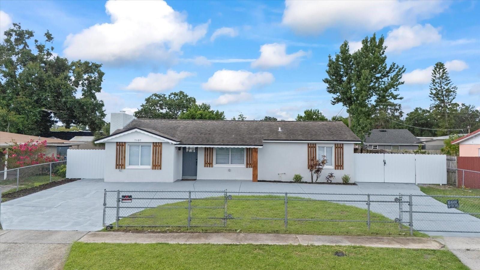 7107 LIMESTONE LANE