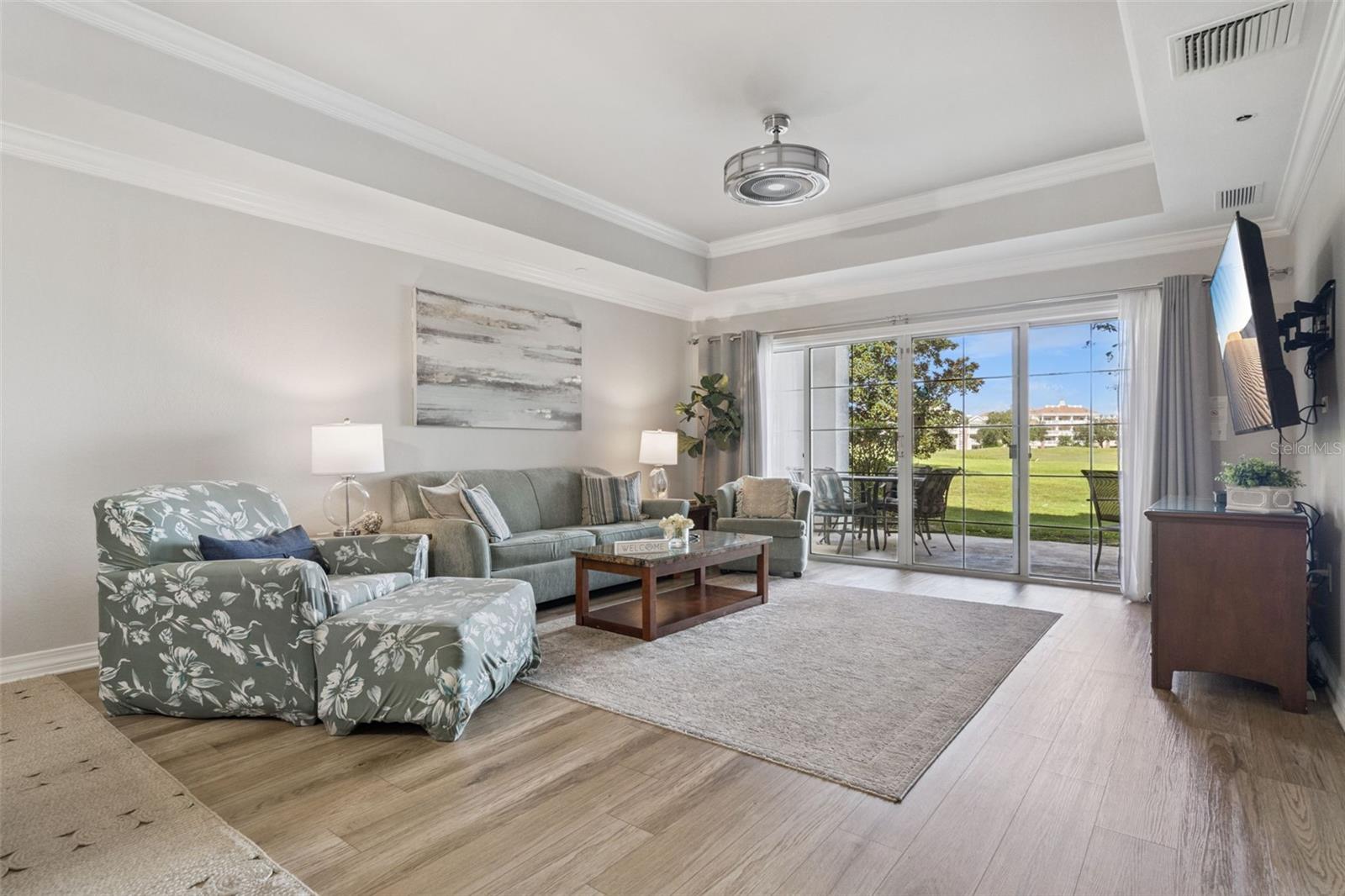 VILLAS AT REUNION SQUARE PH 5 A CONDO CB - Residential