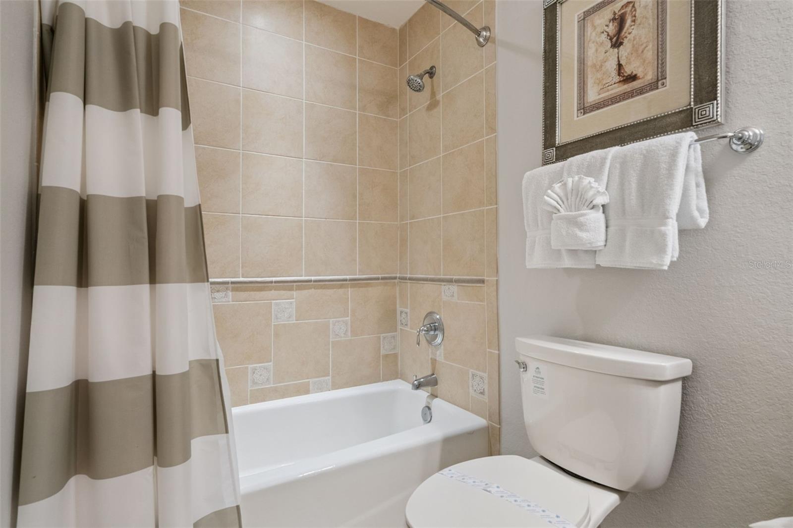 VILLAS AT REUNION SQUARE PH 5 A CONDO CB - Residential