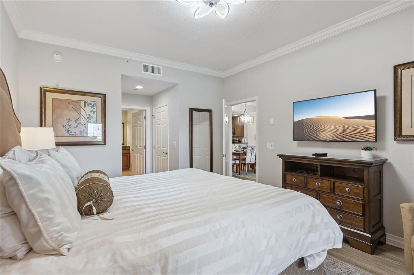 VILLAS AT REUNION SQUARE PH 5 A CONDO CB - Residential