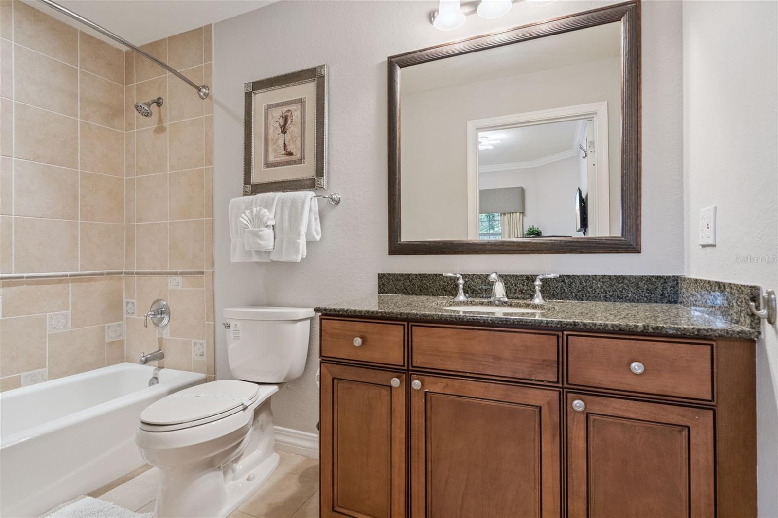 VILLAS AT REUNION SQUARE PH 5 A CONDO CB - Residential