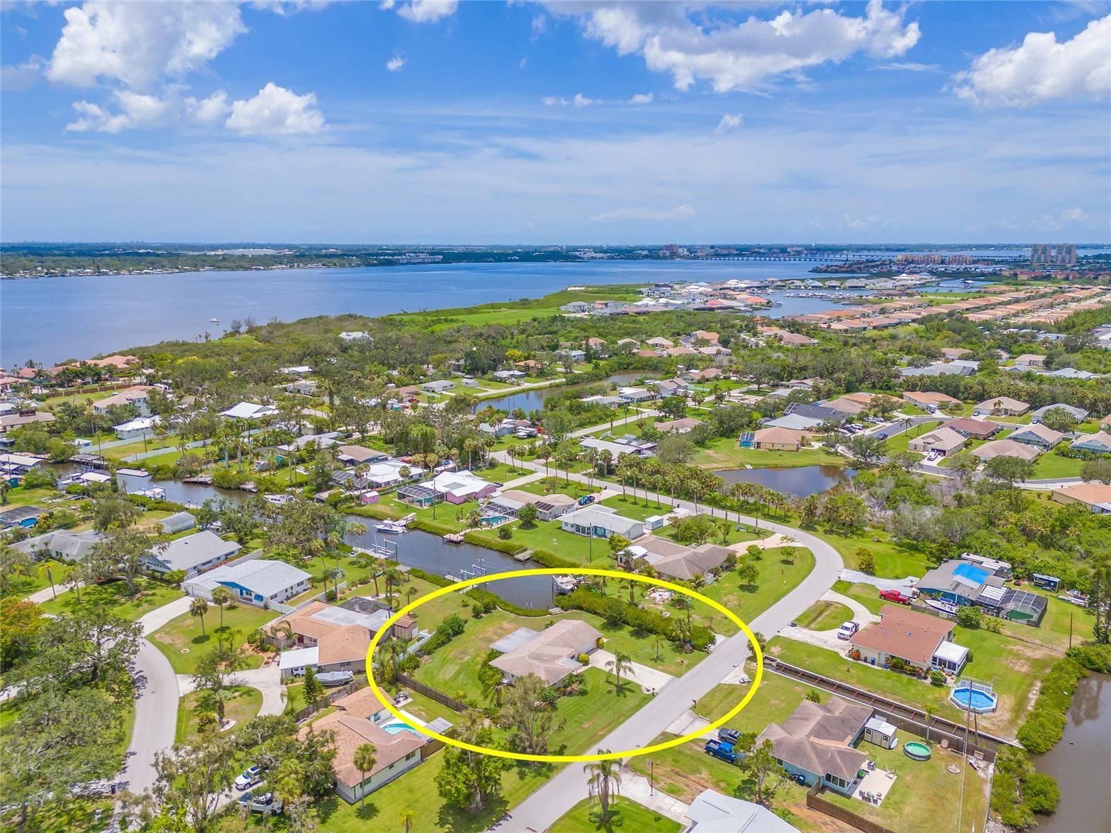 336 HIGHLAND SHORES DR
