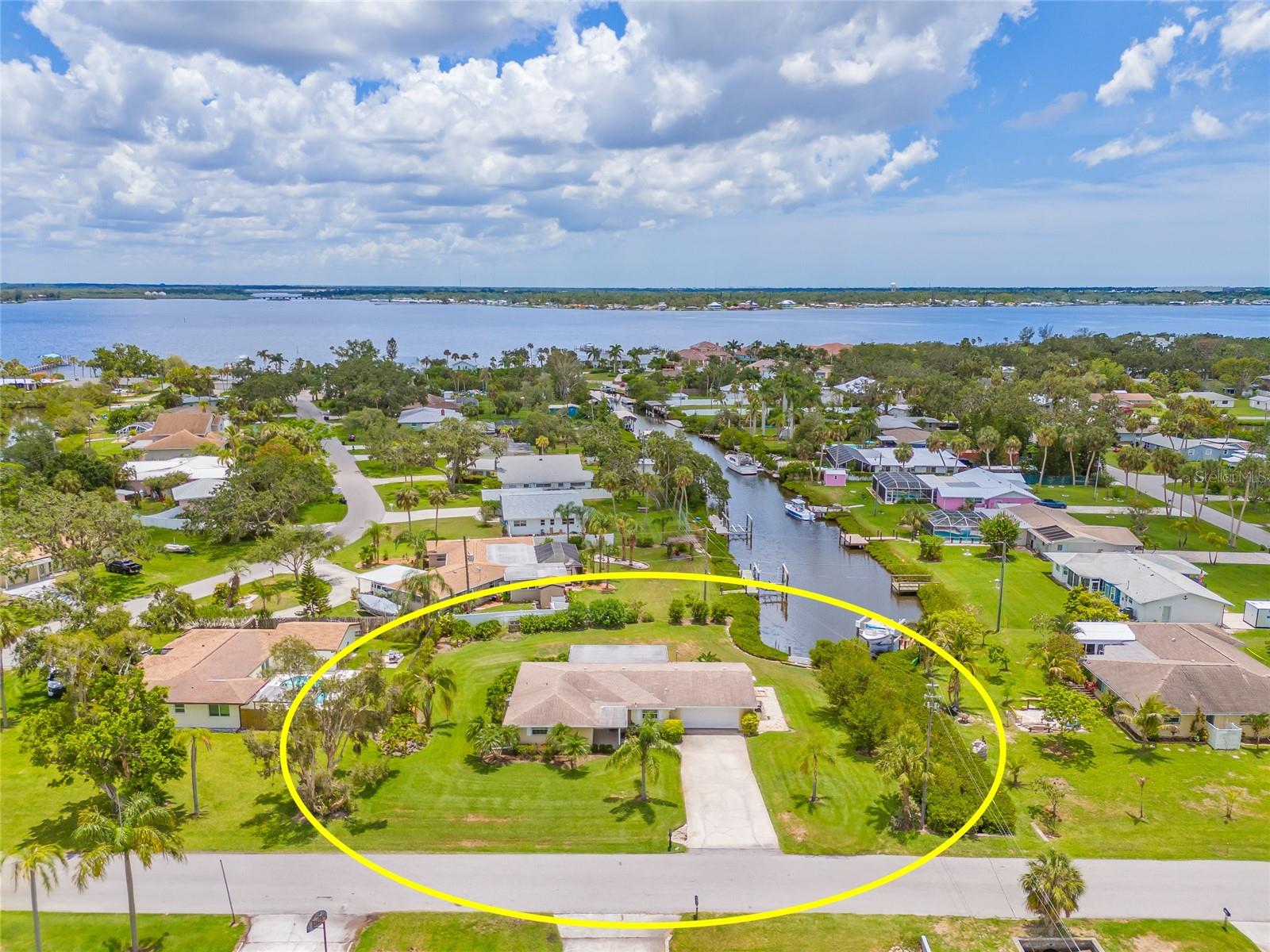 336 HIGHLAND SHORES DR