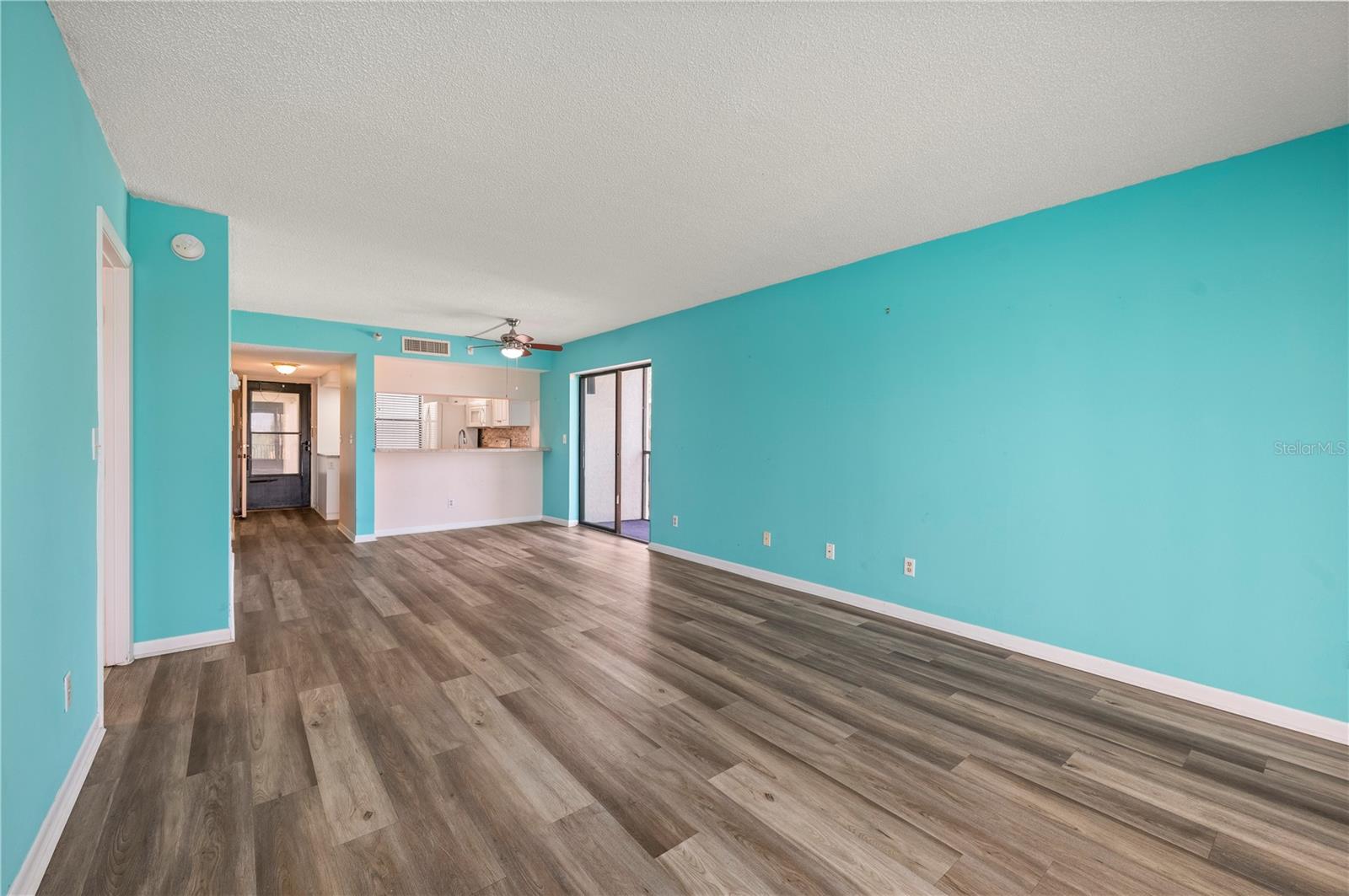 SANDPIPER KEY BLDG 07 - Residential