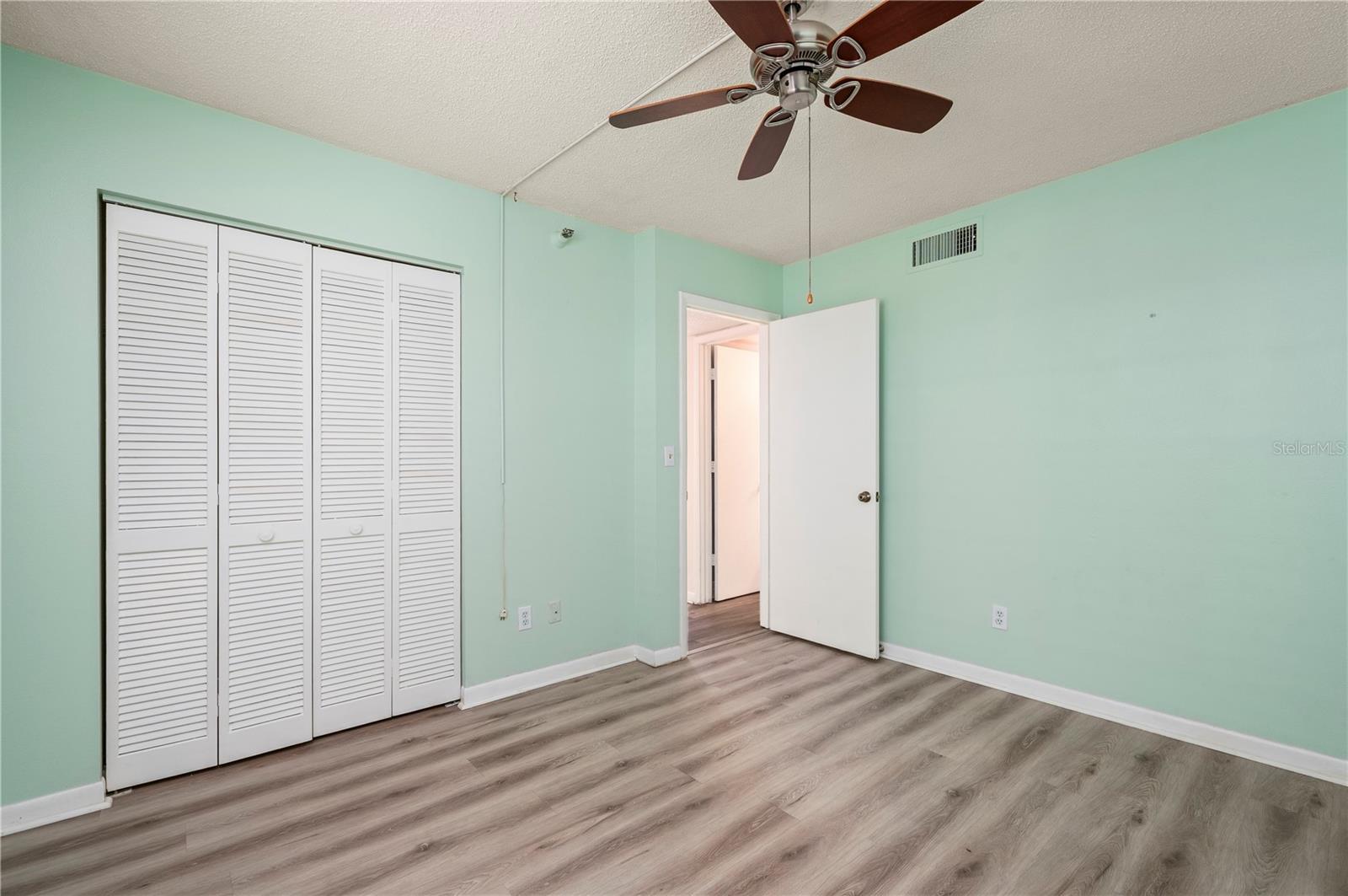SANDPIPER KEY BLDG 07 - Residential