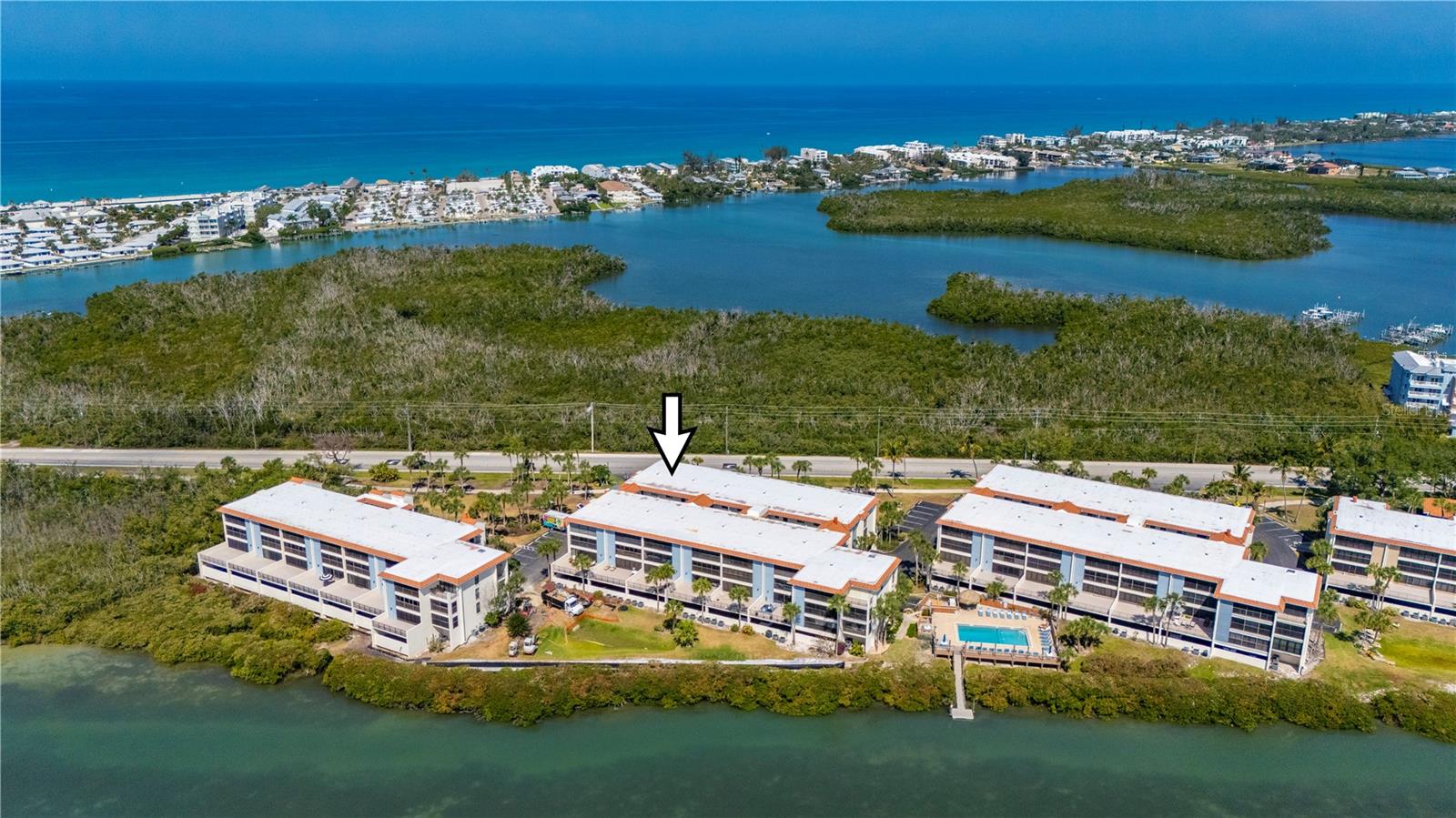 SANDPIPER KEY BLDG 07 - Residential