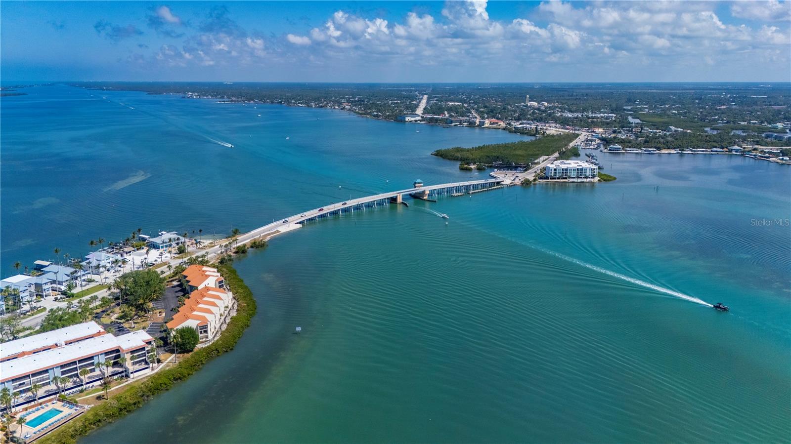 SANDPIPER KEY BLDG 07 - Residential