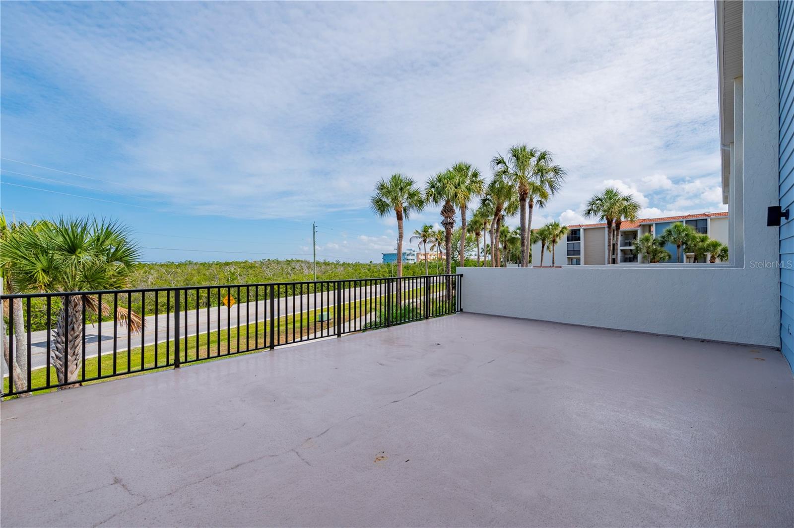 SANDPIPER KEY BLDG 07 - Residential