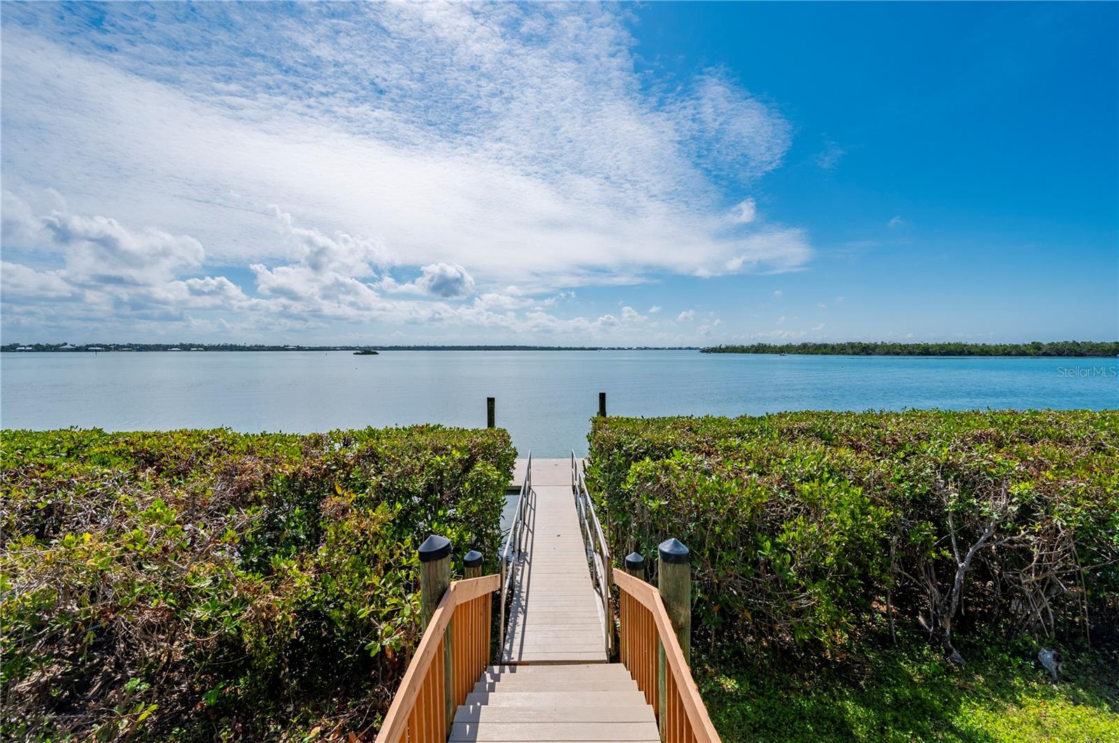 SANDPIPER KEY BLDG 07 - Residential