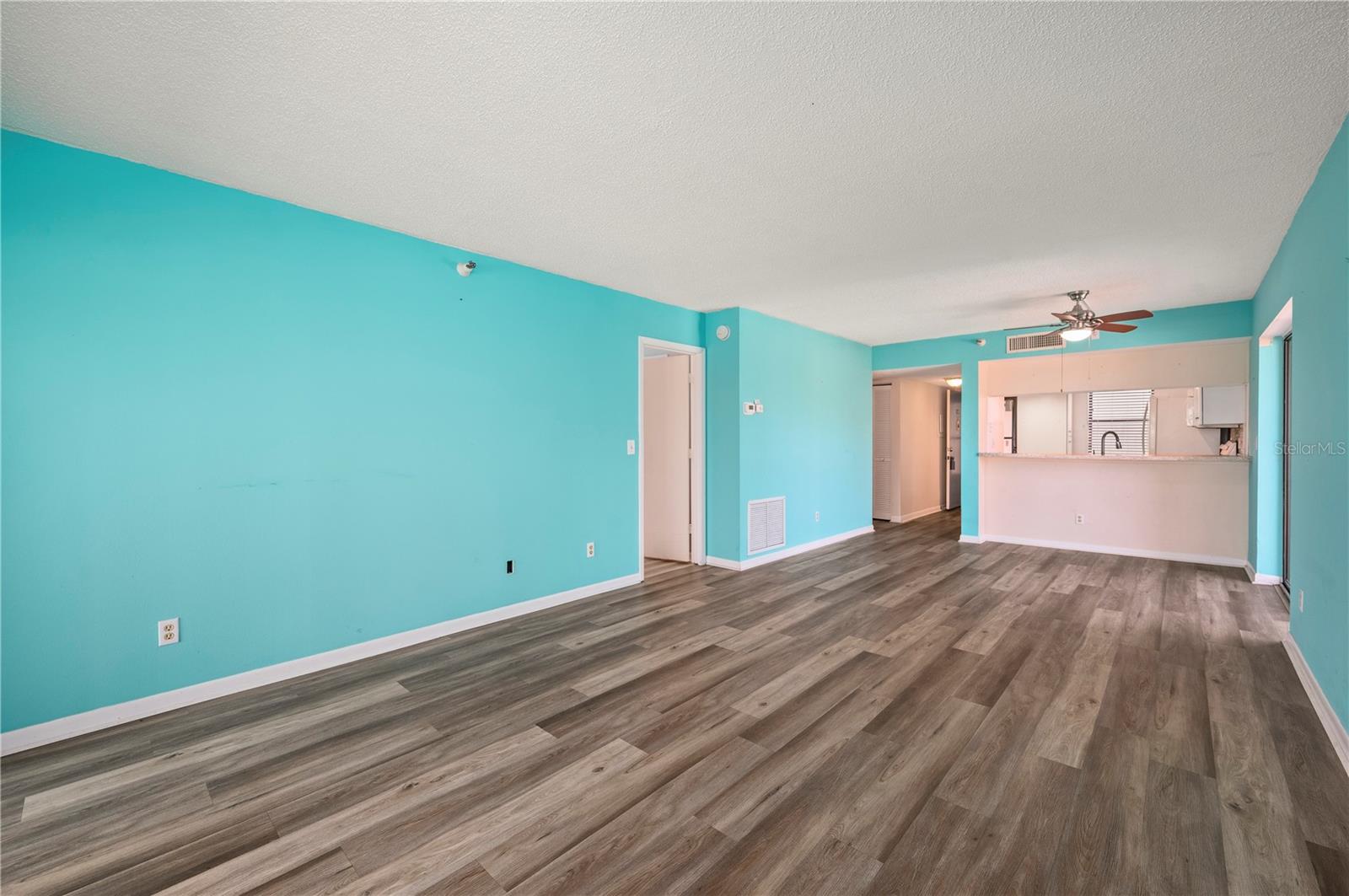 SANDPIPER KEY BLDG 07 - Residential