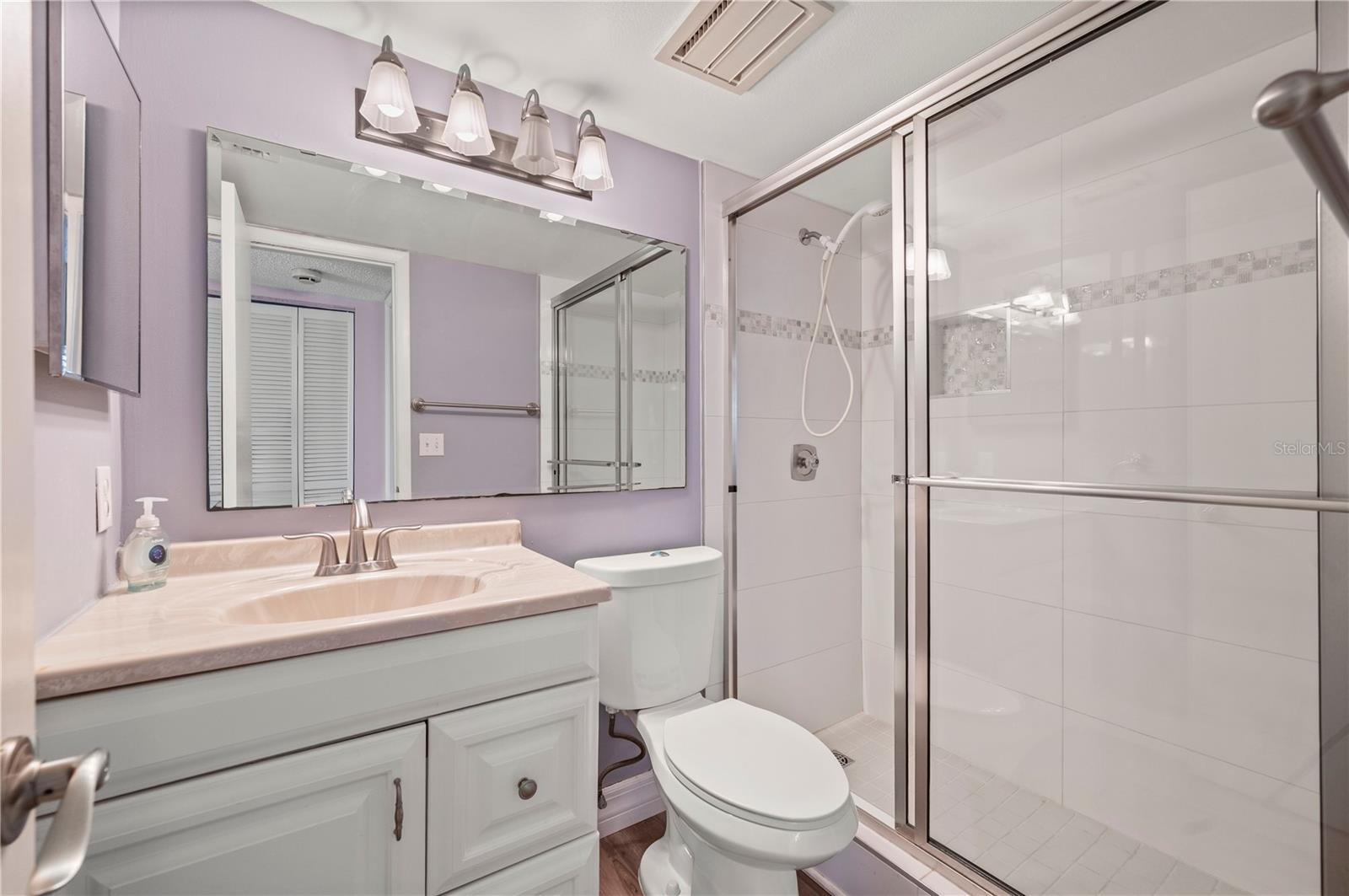 SANDPIPER KEY BLDG 07 - Residential