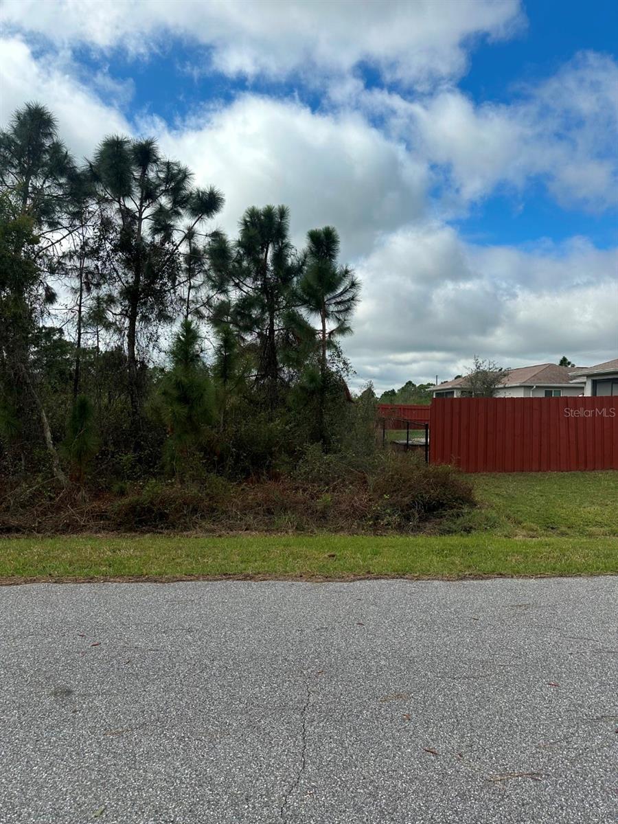 BUILD YOUR DREAM HOME!!! Own your own piece of paradise in fast growing North Port, FL (named one of the country's best locations to retire). This lot is conveniently located next to local beaches, shopping, dining, and sporting events. It is also located next to I-75 with quick access to Sarasota, Fort Myers or Naples. With no deed restrictions or HOA's this is the perfect place to build your new home. Other homes already built in this growing area. Don't miss out on this opportunity!