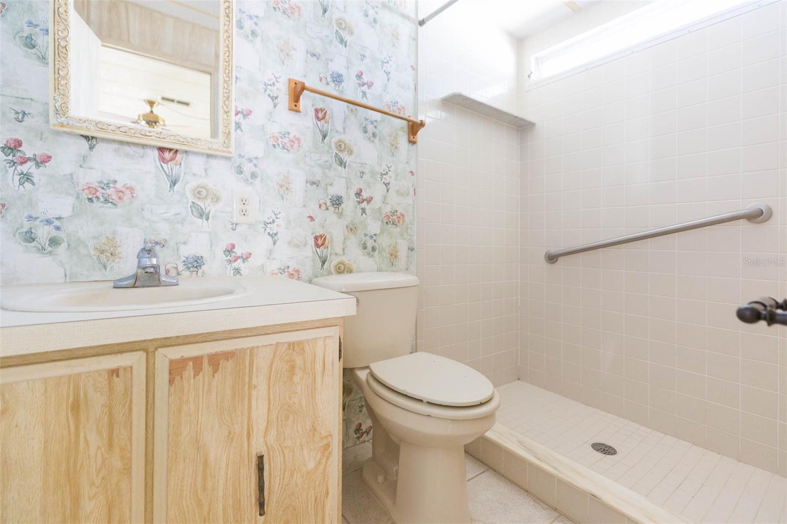 SHADY OAKS MOBILE MODULAR ESTATES - Residential