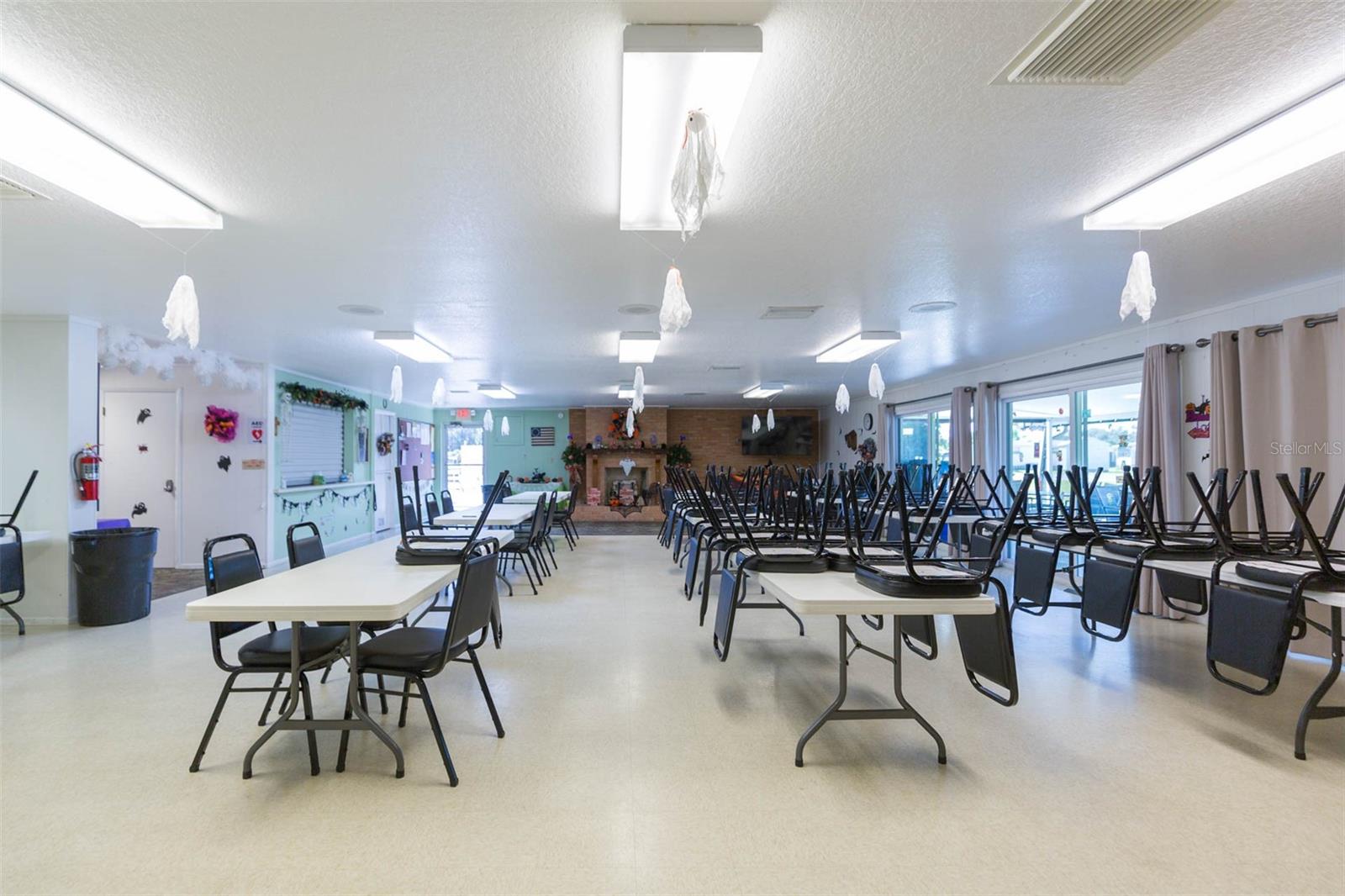 SHADY OAKS MOBILE MODULAR ESTATES - Residential