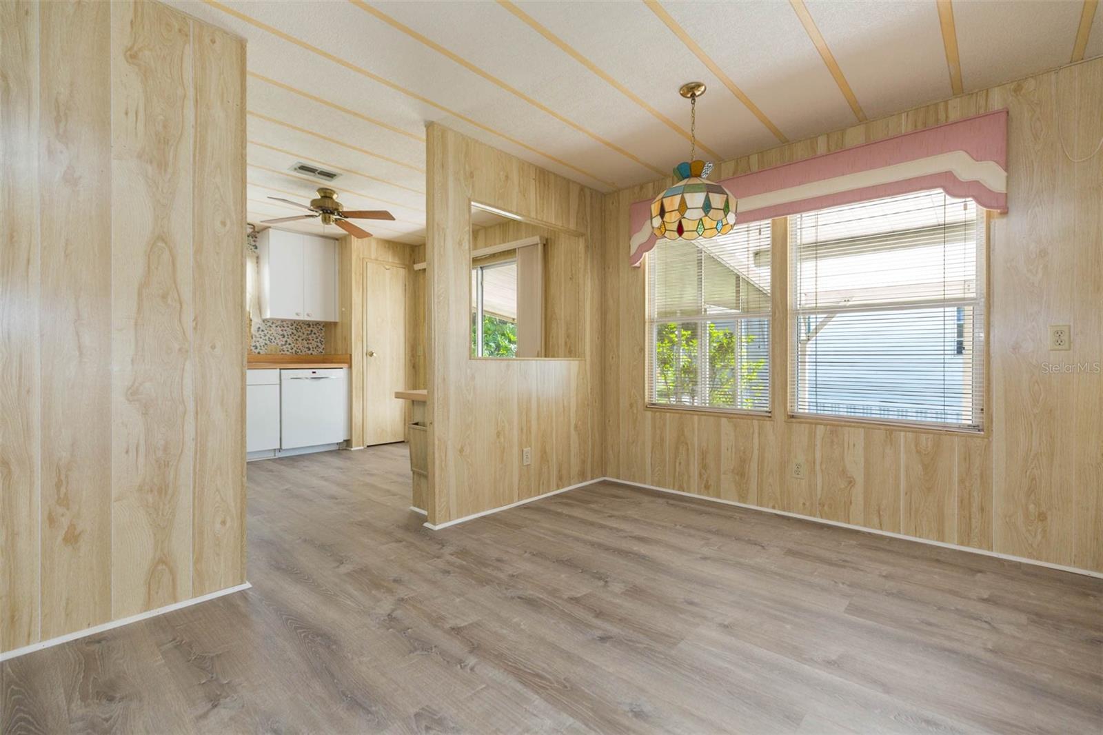 SHADY OAKS MOBILE MODULAR ESTATES - Residential