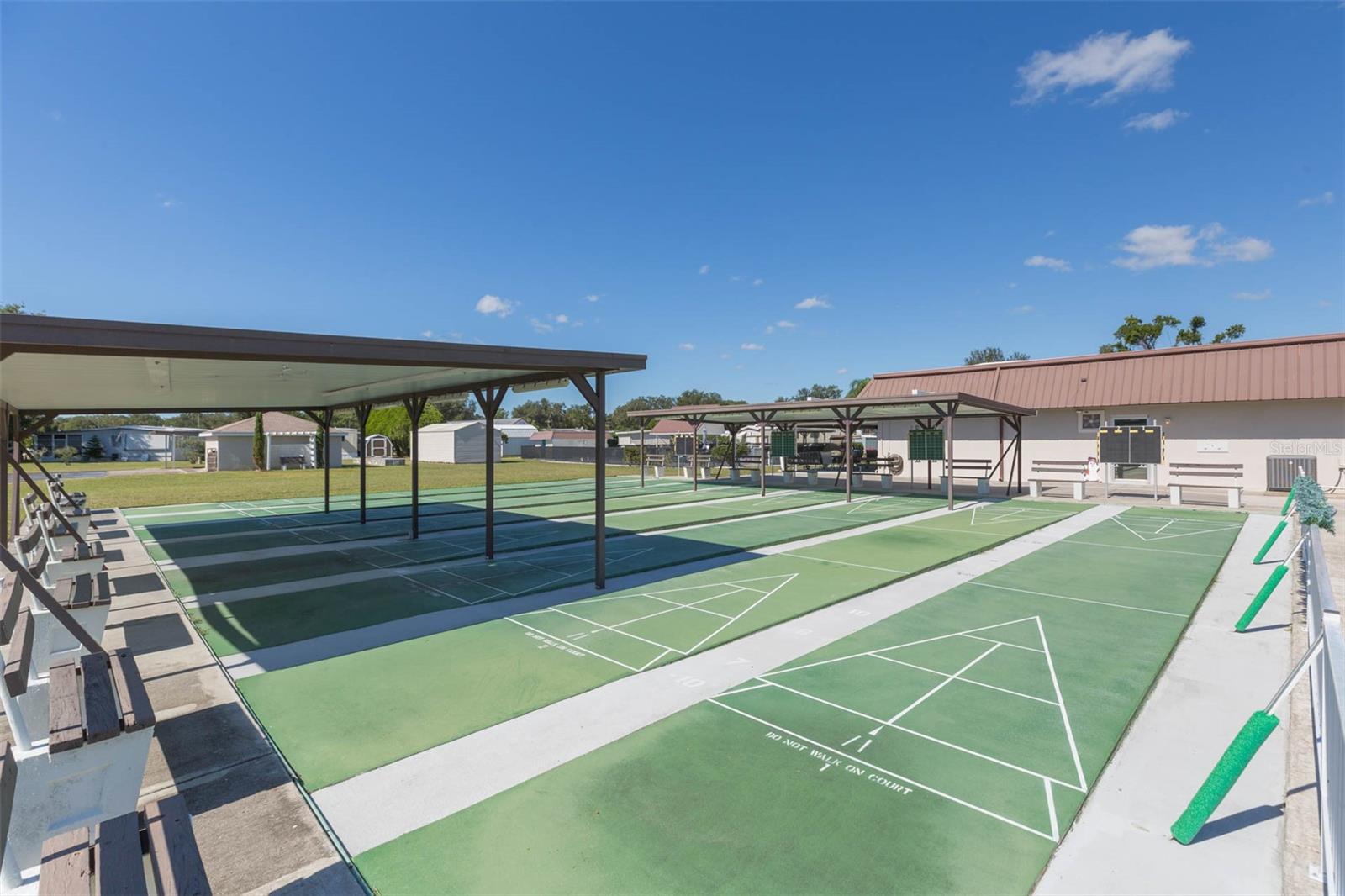 SHADY OAKS MOBILE MODULAR ESTATES - Residential