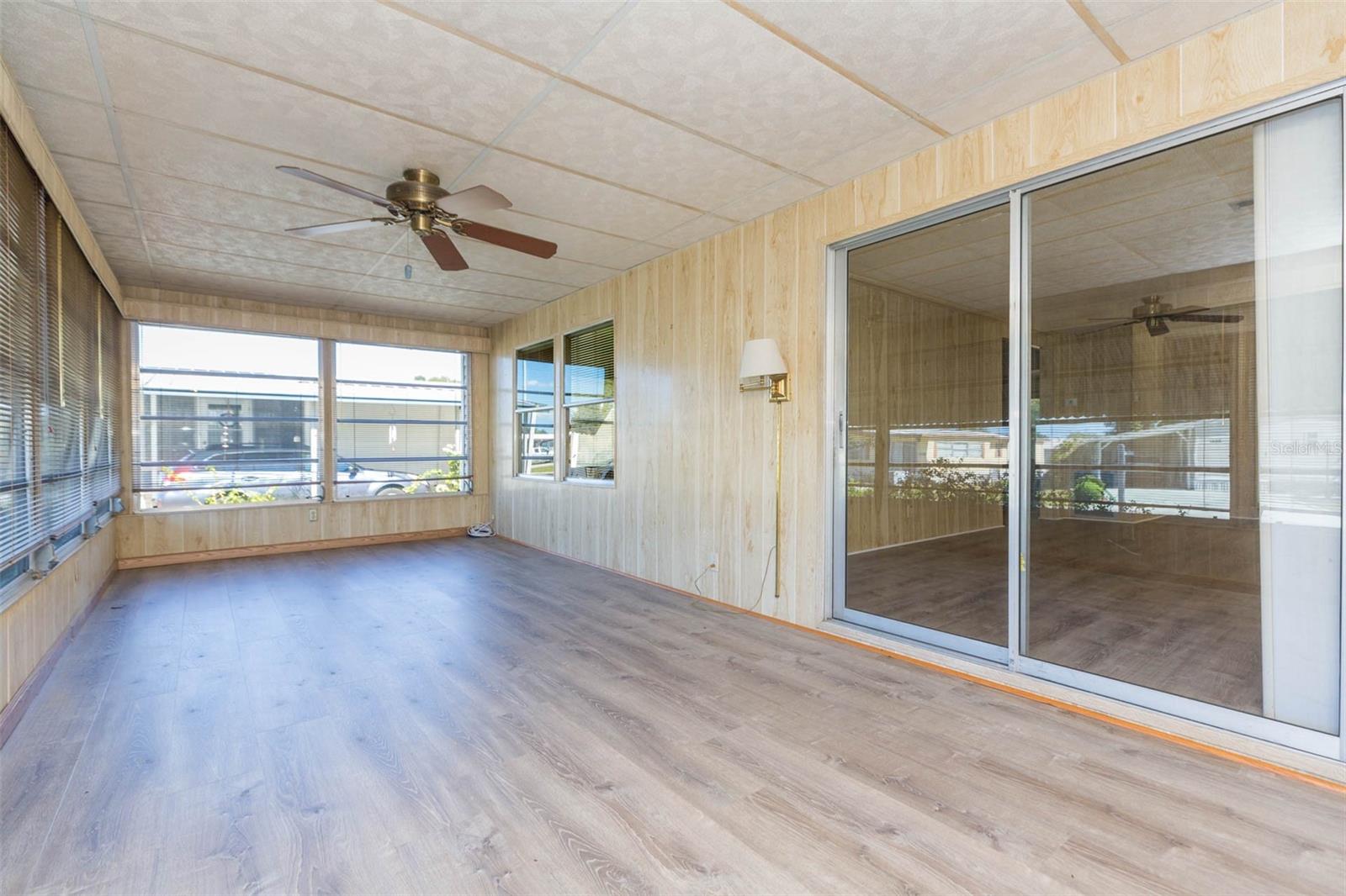 SHADY OAKS MOBILE MODULAR ESTATES - Residential