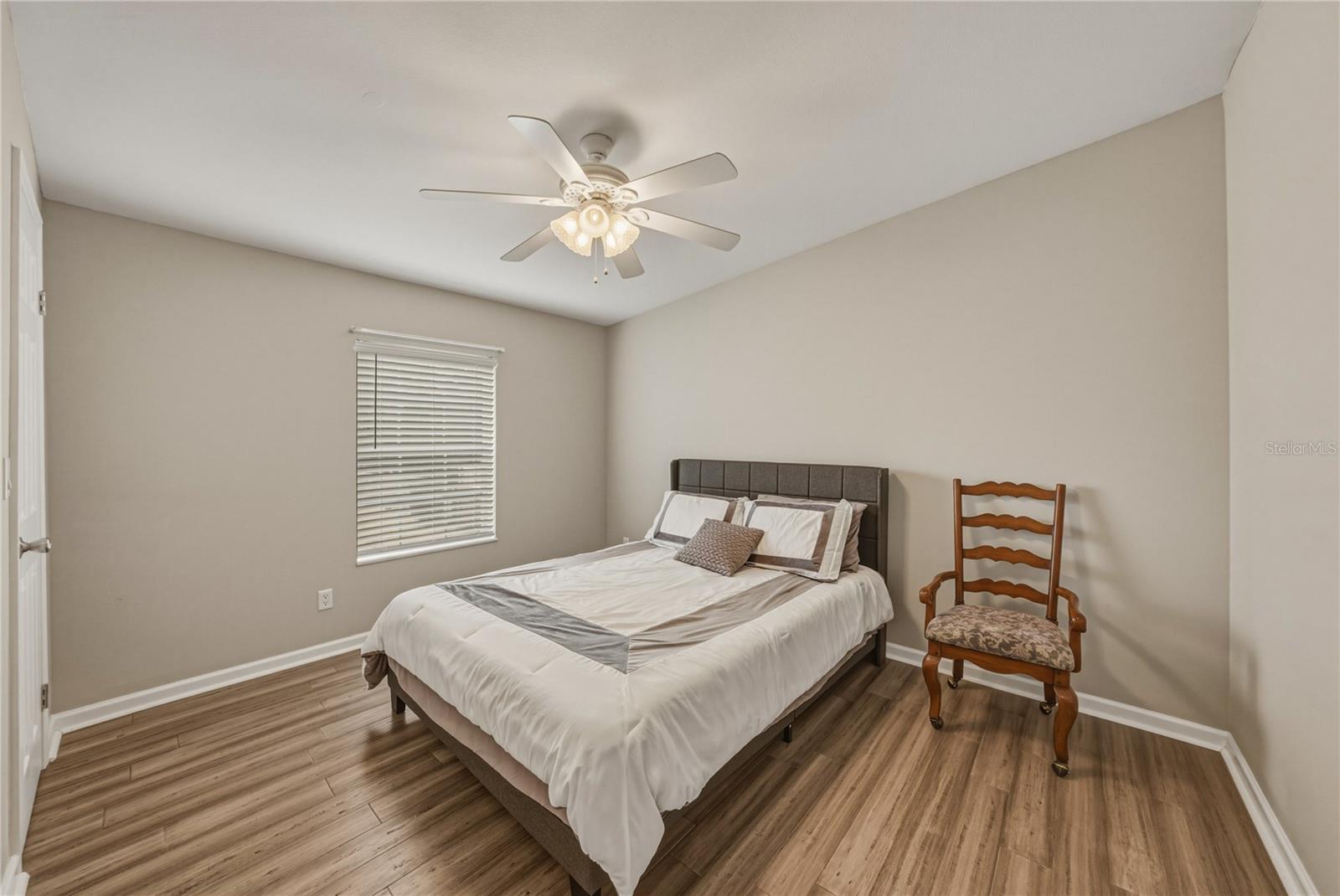 GRAND HORIZONS PH 01 - Residential