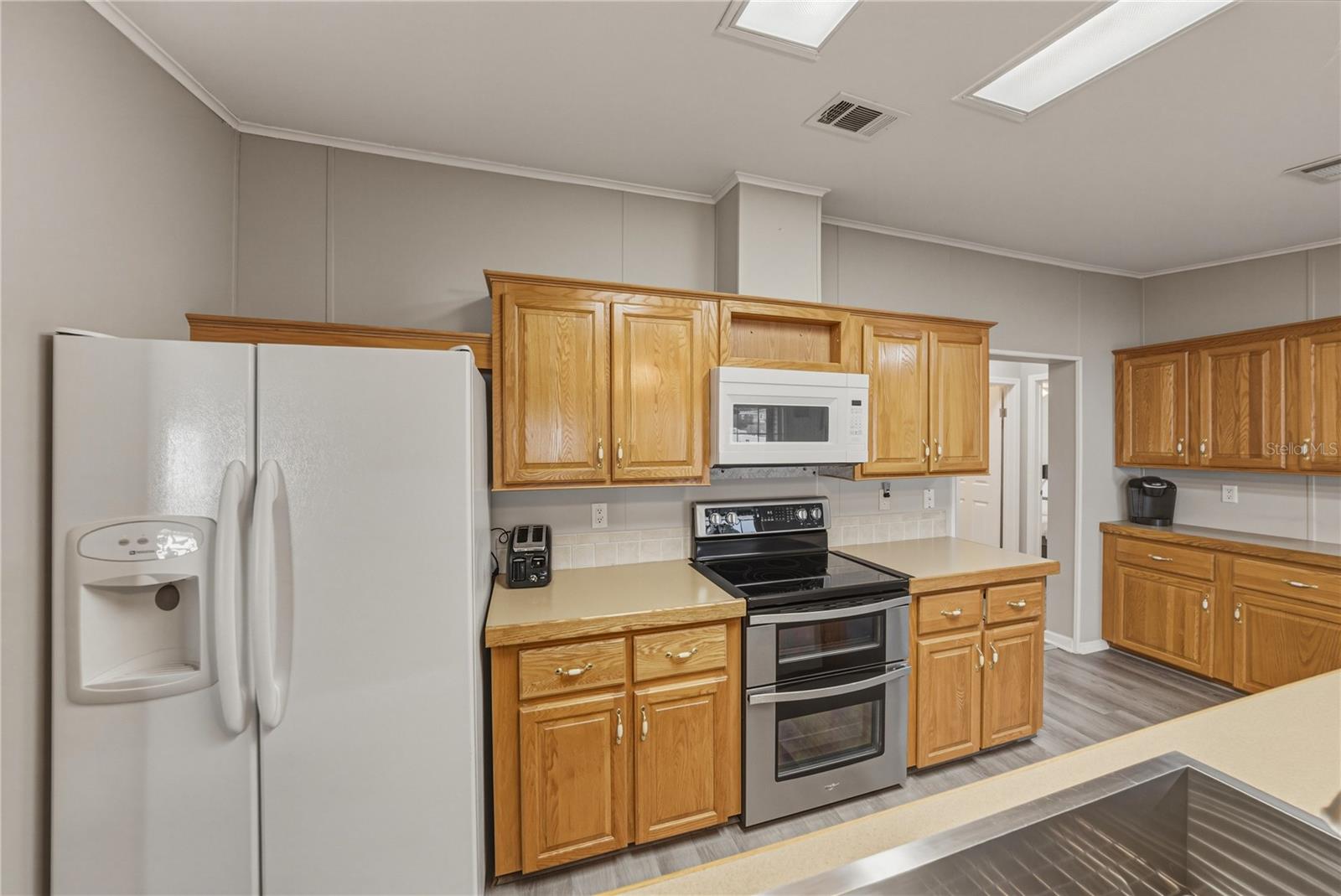 GRAND HORIZONS PH 01 - Residential