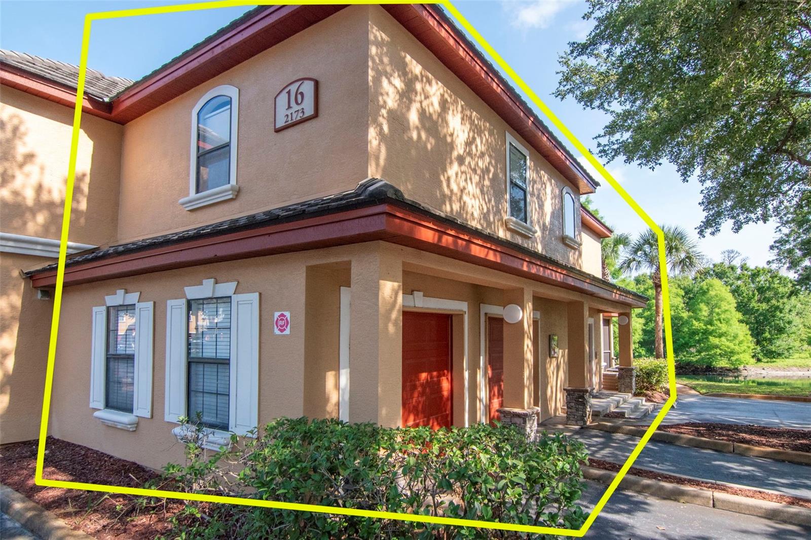 2173 TUSCANY TRACE 8