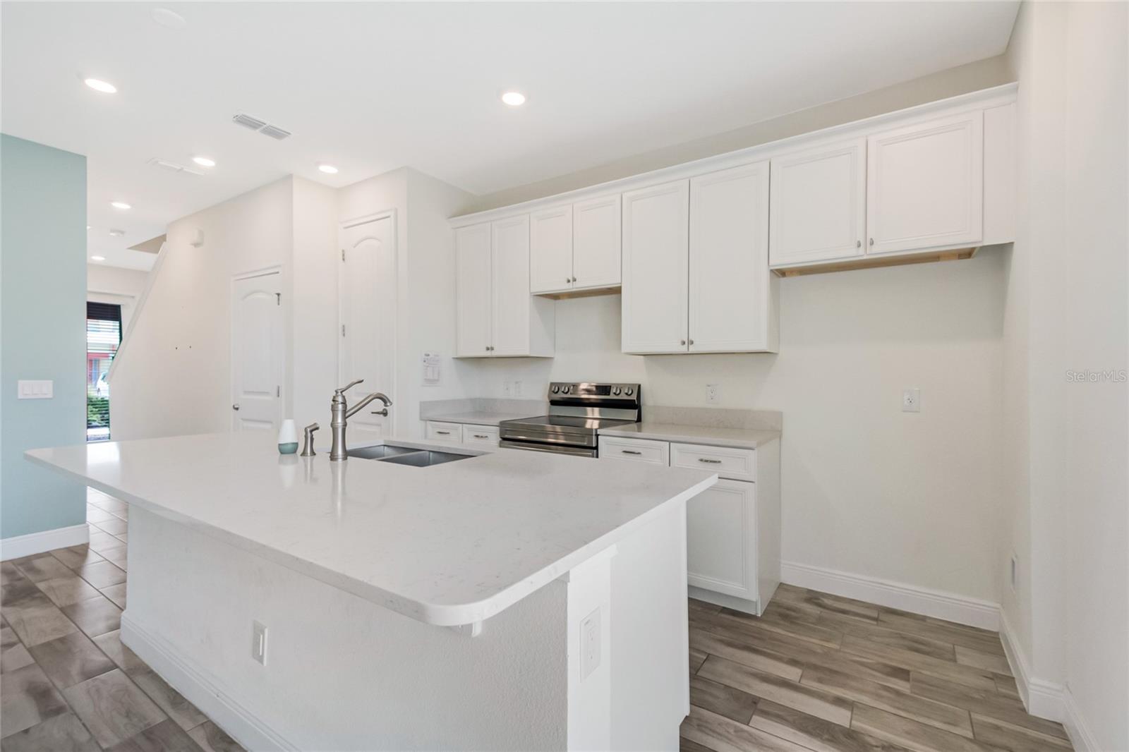 ROLLING OAKS PH 7 - Residential