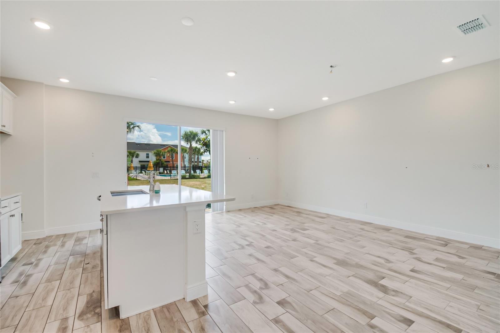 ROLLING OAKS PH 7 - Residential