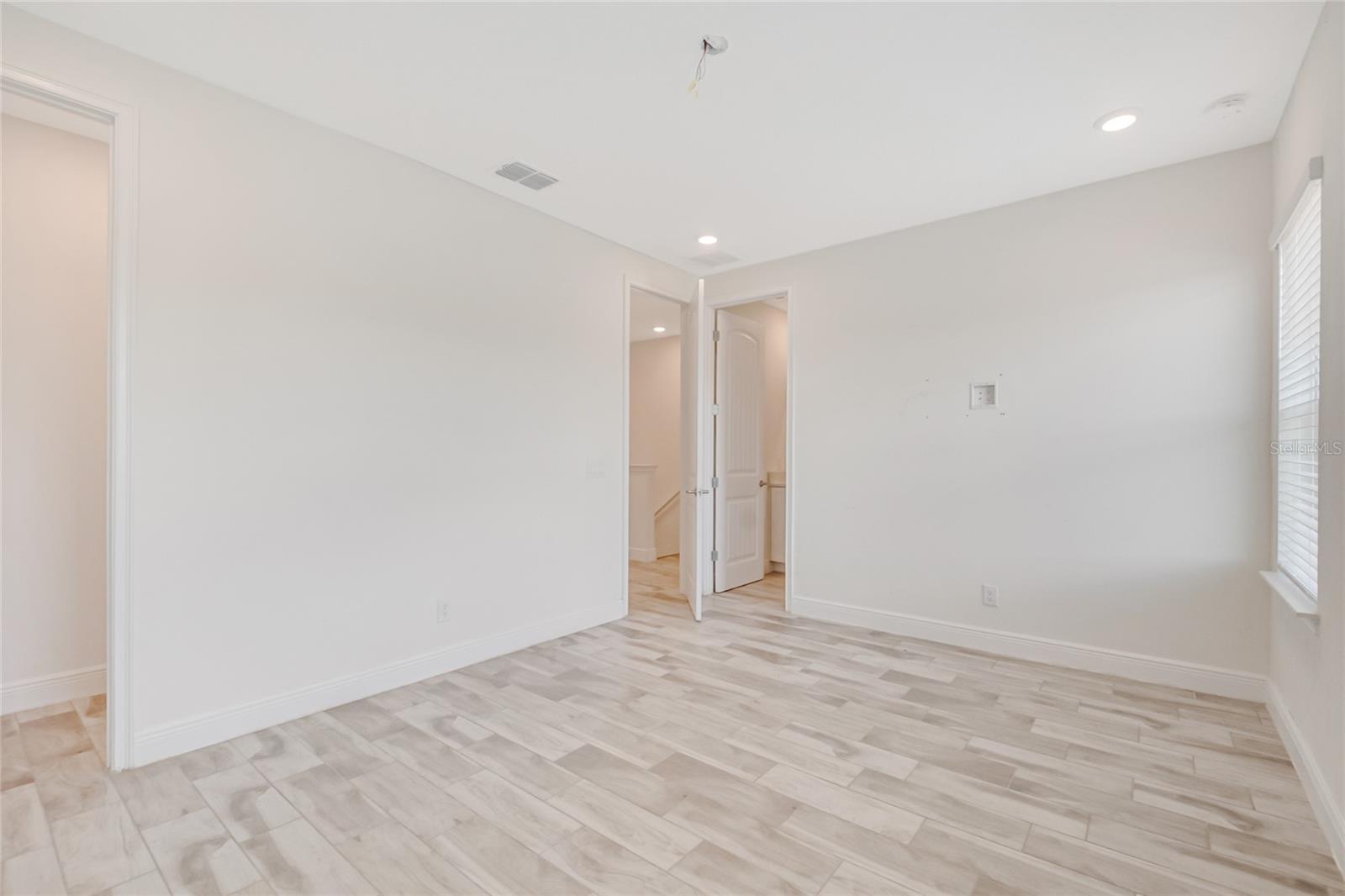 ROLLING OAKS PH 7 - Residential