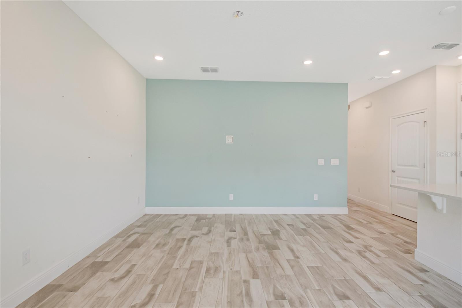 ROLLING OAKS PH 7 - Residential